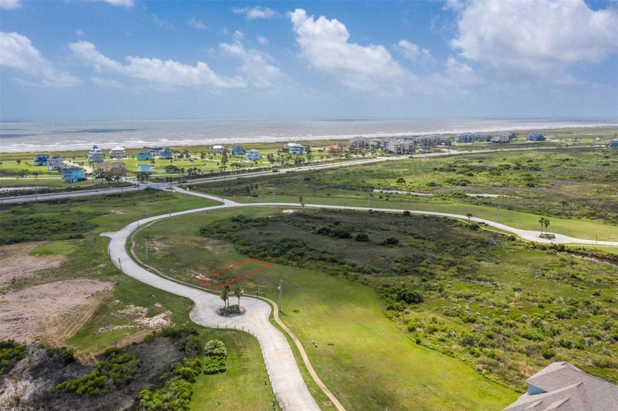 Property photo for 25802 Bay Breeze Drive, Galveston, TX