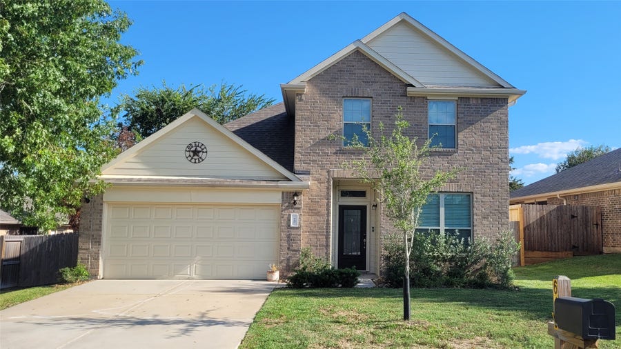 Property photo for 610 Lake View Drive, Montgomery, TX