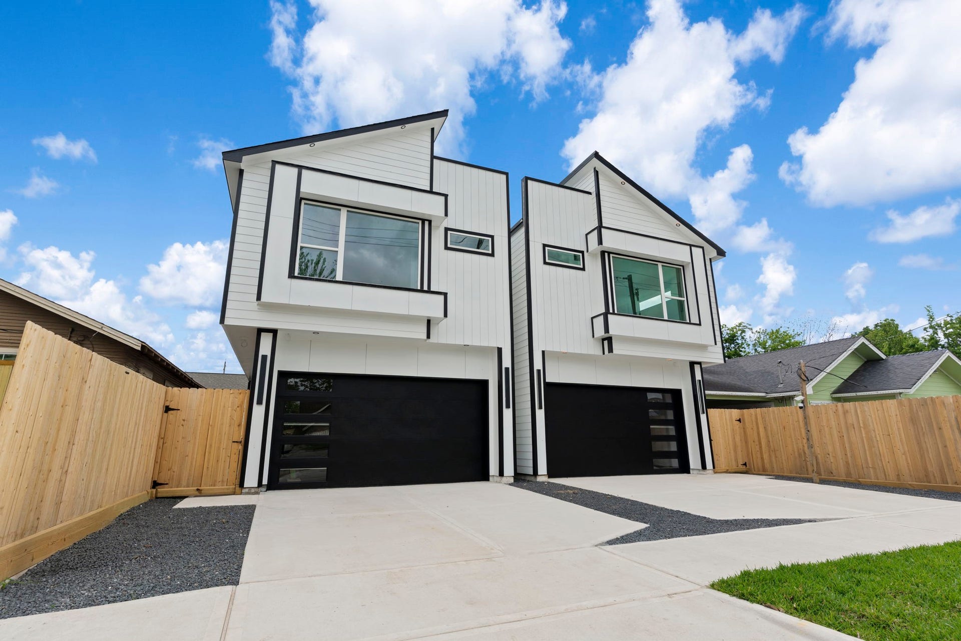 6818 Avenue F, Houston, TX 77011 6818 Avenue F, Houston, TX 77011