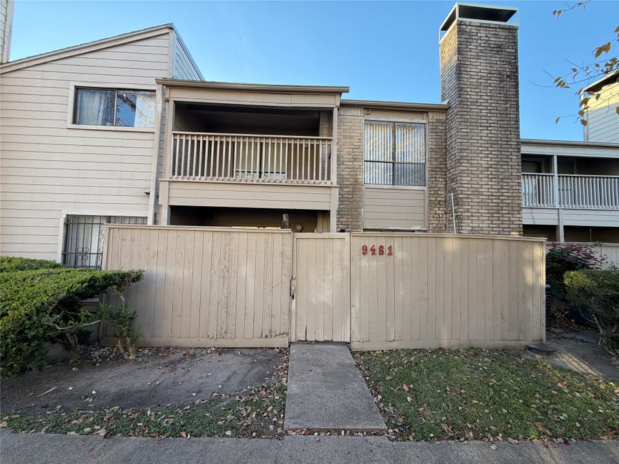 Property photo for 9461 Pagewood Lane, Houston, TX