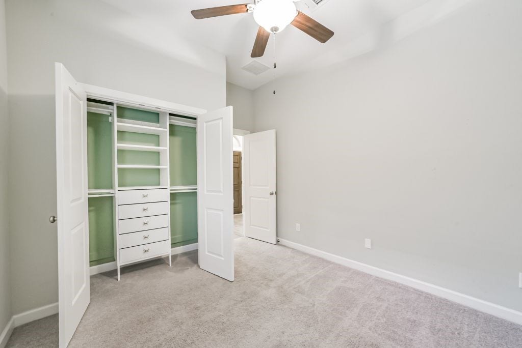 123 Castlegate Lane, Houston, TX 77065