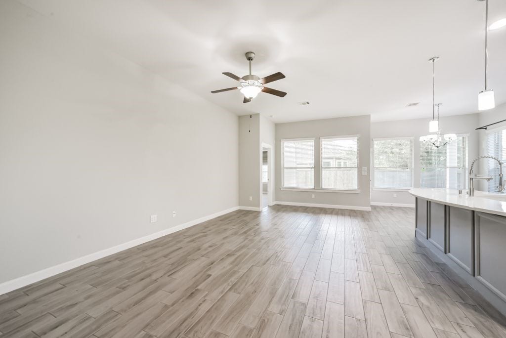 123 Castlegate Lane, Houston, TX 77065