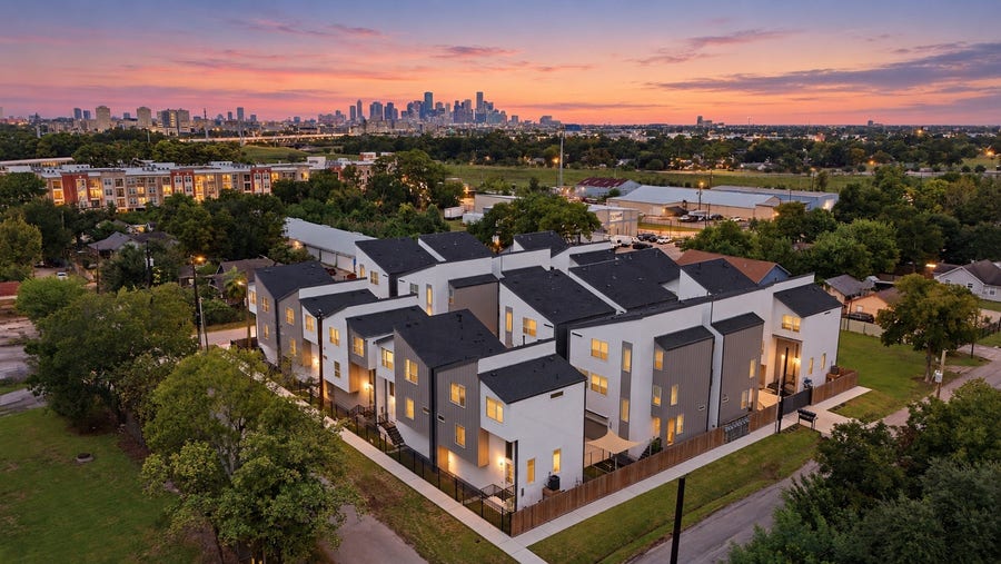 Property photo for 2961 Delafield Street, Houston, TX