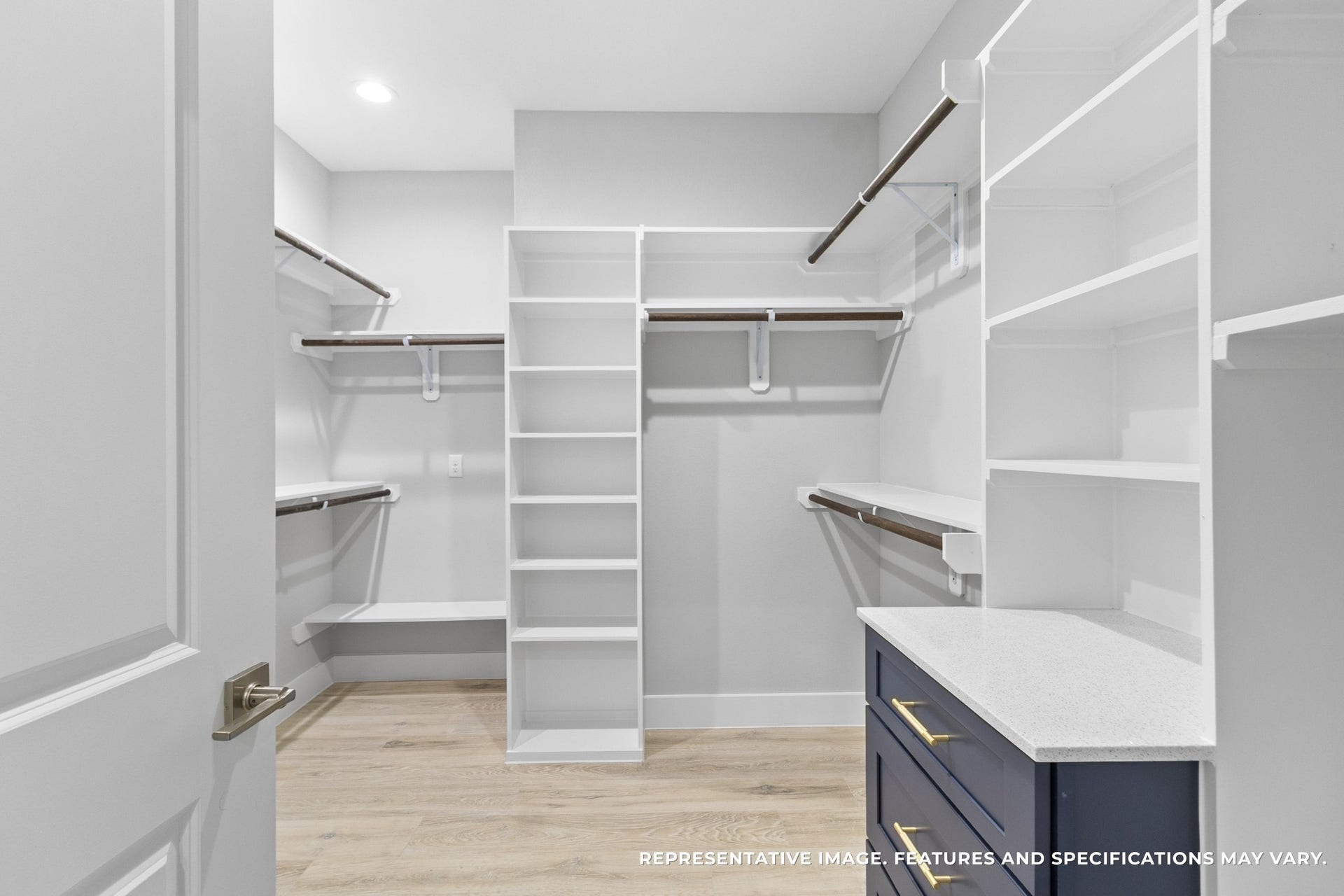 825 Paul Quinn Street, #B, Houston, TX 77091 Every morning, sunlight pours into your spacious closet as you select your outfit for the day. With open shelving, ample hanging space, and built-in drawers, everything you own finally has its placeorganized and within reach.