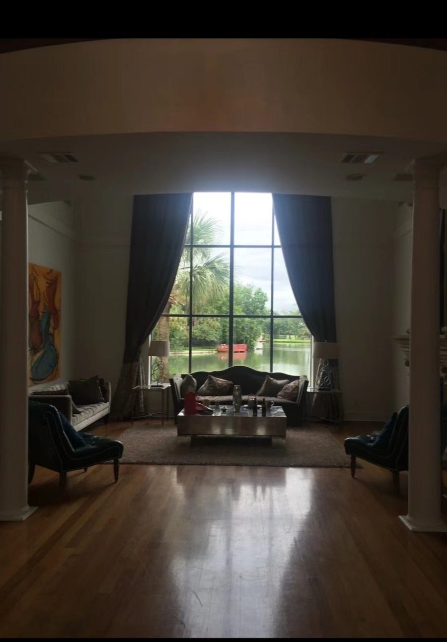 Property photo for 27 Swan Isle Boulevard, Missouri City, TX