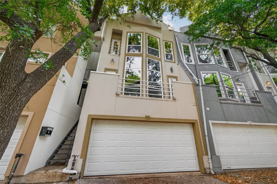 Property photo for 204 Marshall Street, #3, Houston, TX