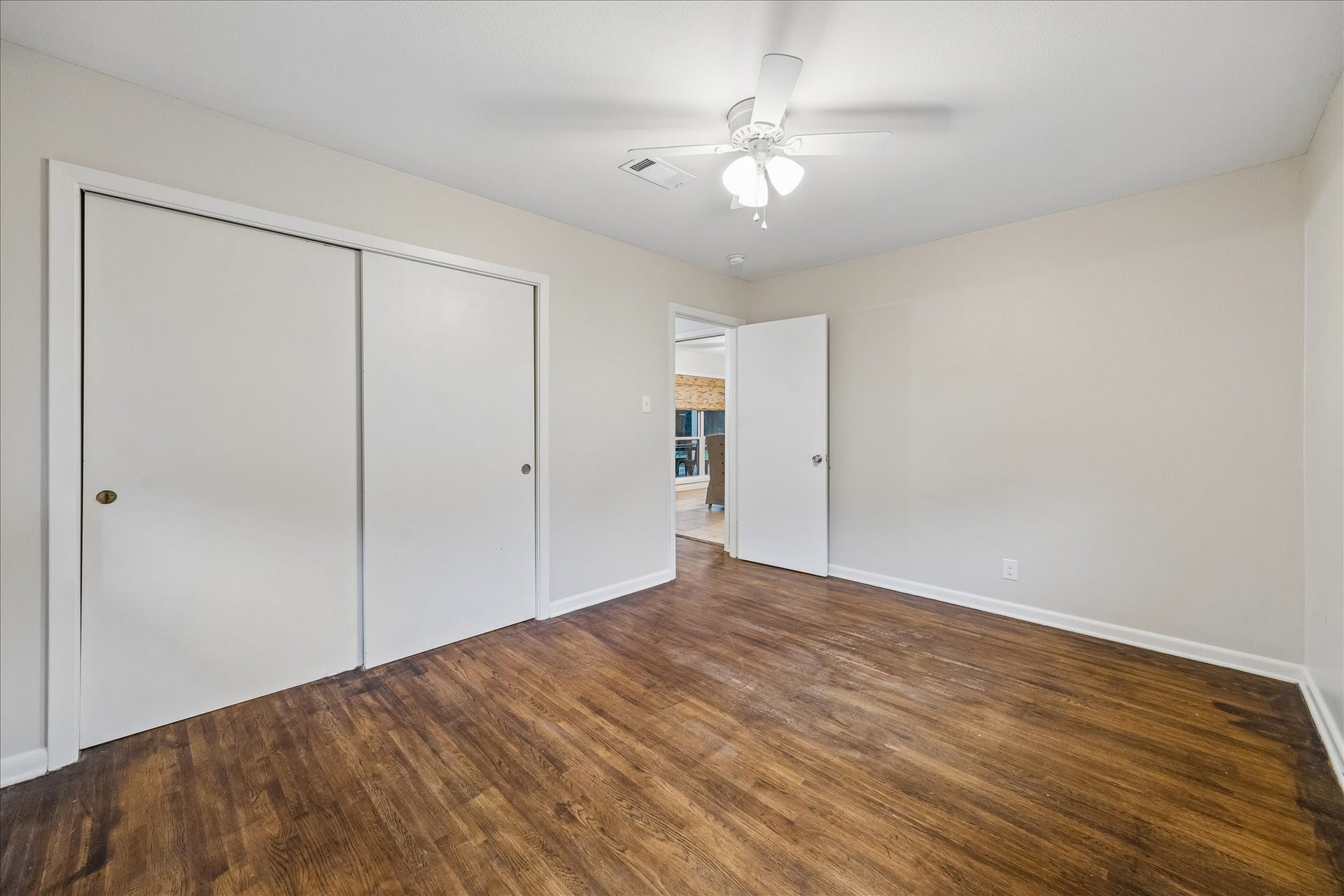 8923 Blankenship Drive, Houston, TX 77080