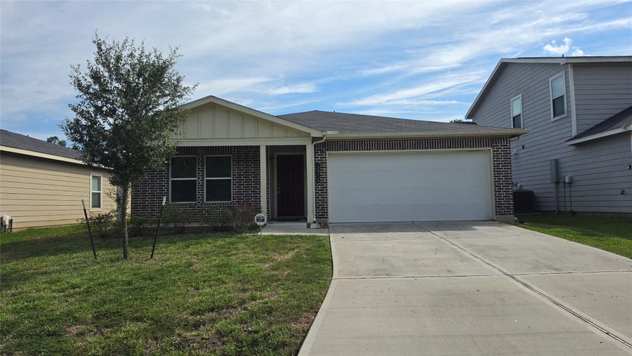 Property photo for 15716 Del Norte, Conroe, TX