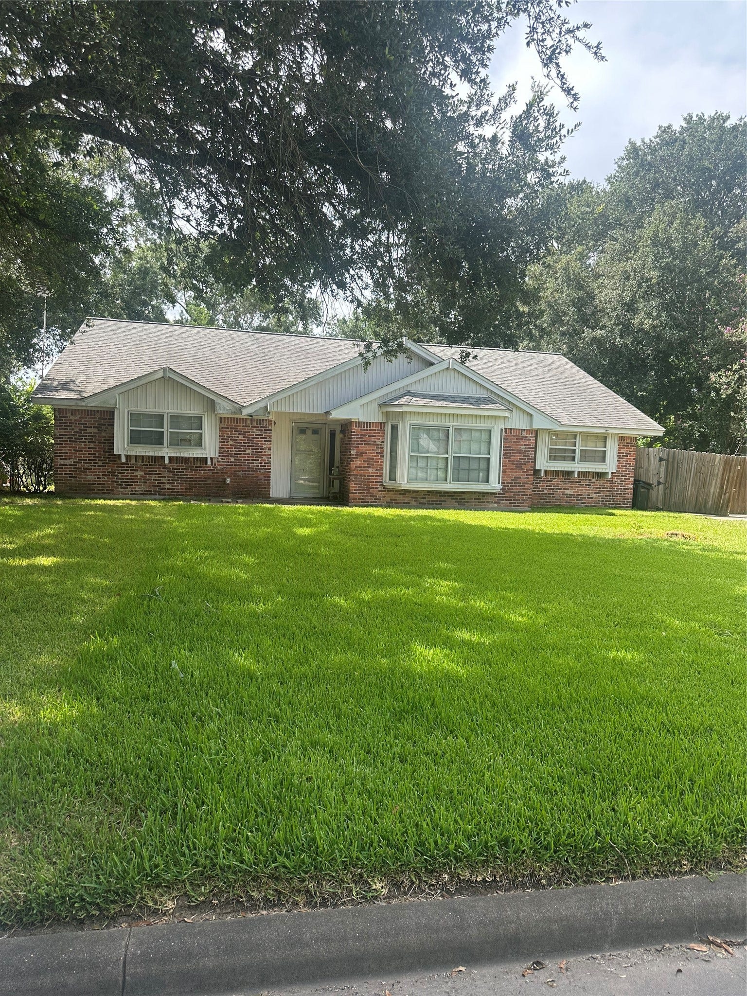 308 Crystal Street, League City, TX 77573 308 Crystal Street, League City, TX 77573