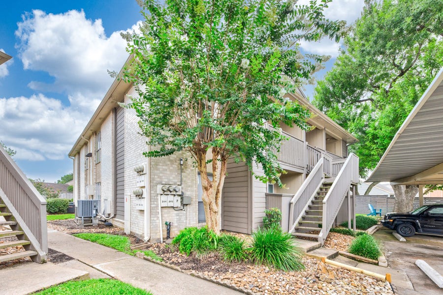 Property photo for 1900 Bay Area Boulevard, #250, Houston, TX