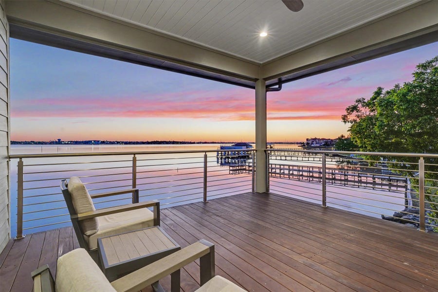 Property photo for 2002 Cove Park Drive, Kemah, TX