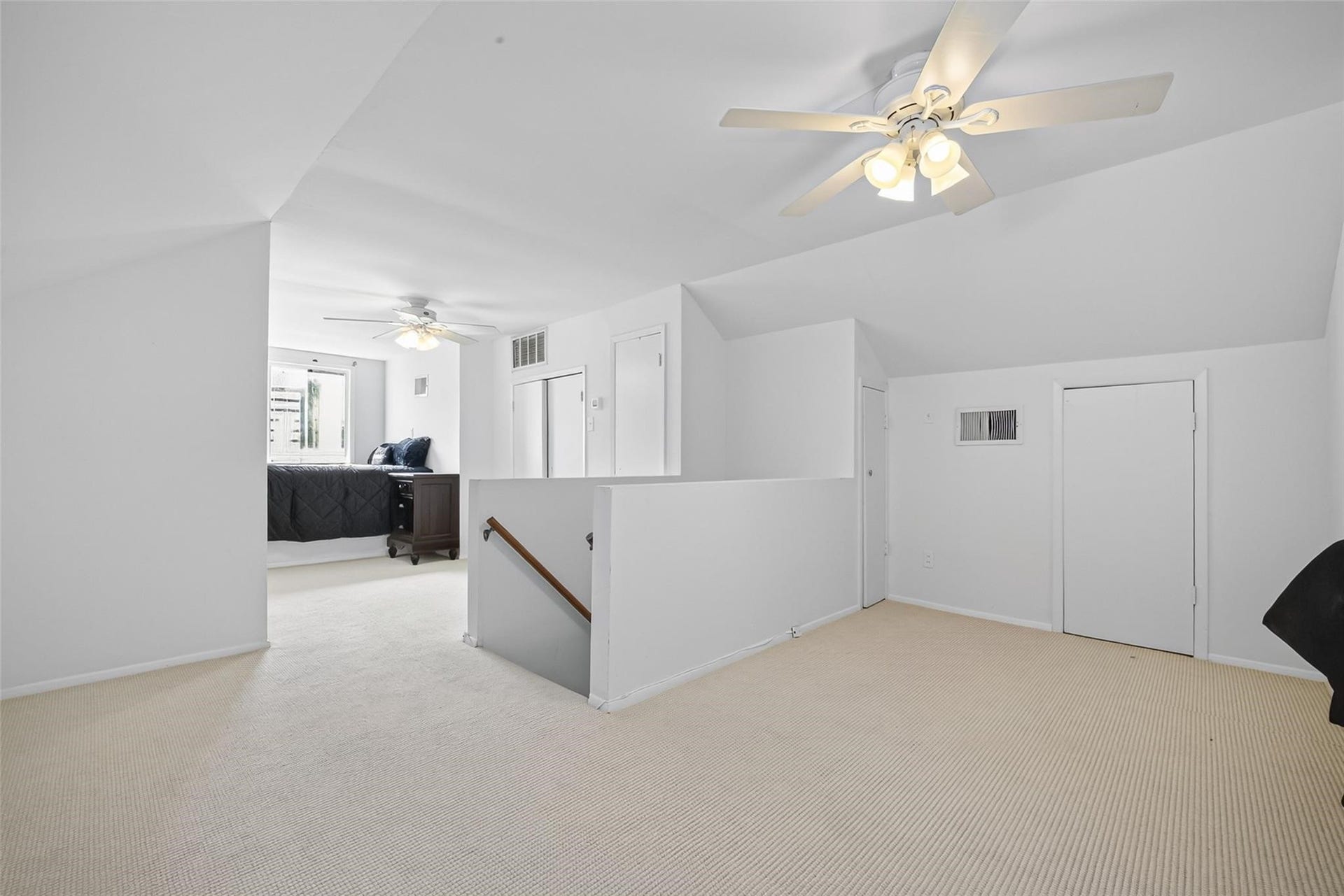 2127 Milford Street, Houston, TX 77098 2127 Milford Street, Houston, TX 77098
