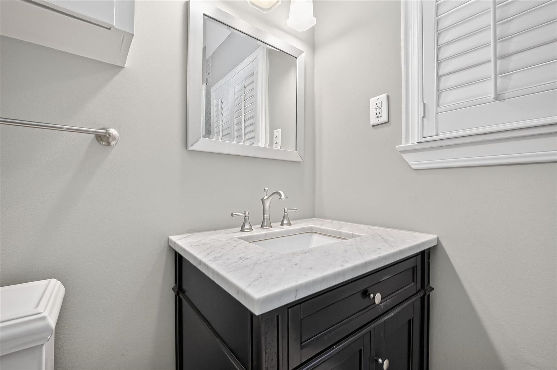 2127 Milford Street, Houston, TX 77098 2127 Milford Street, Houston, TX 77098