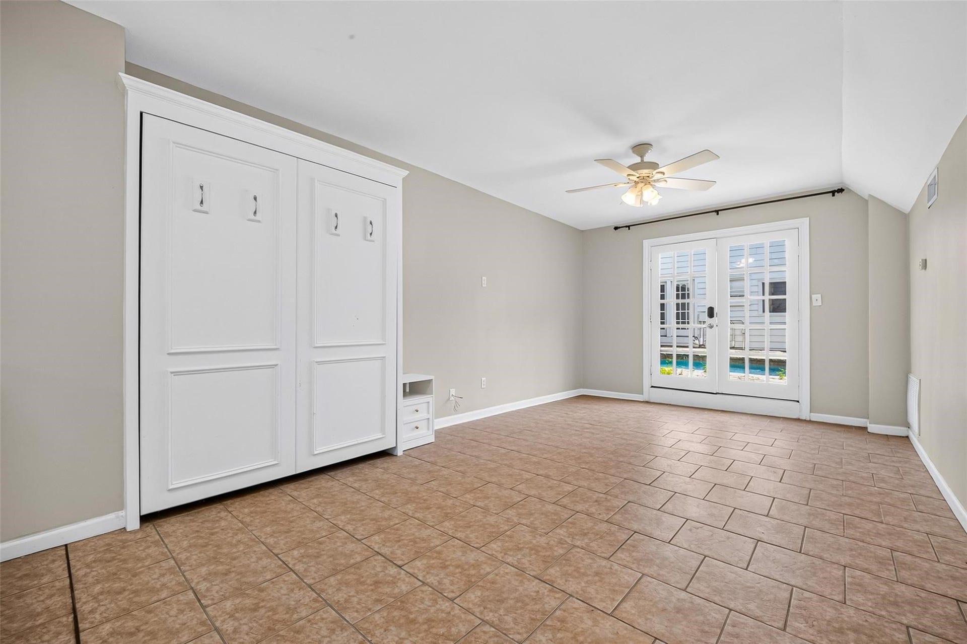 2127 Milford Street, Houston, TX 77098 2127 Milford Street, Houston, TX 77098