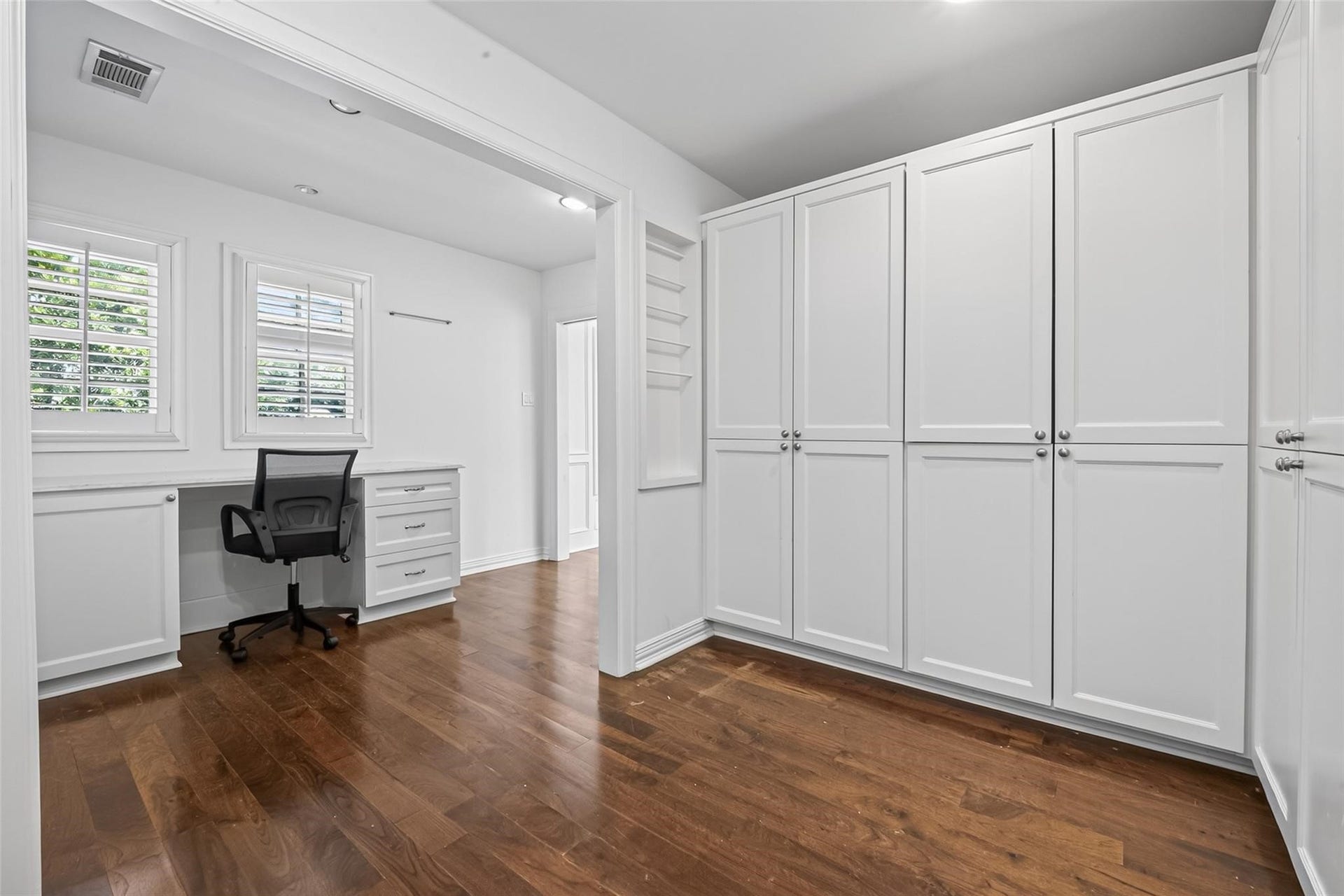 2127 Milford Street, Houston, TX 77098 2127 Milford Street, Houston, TX 77098