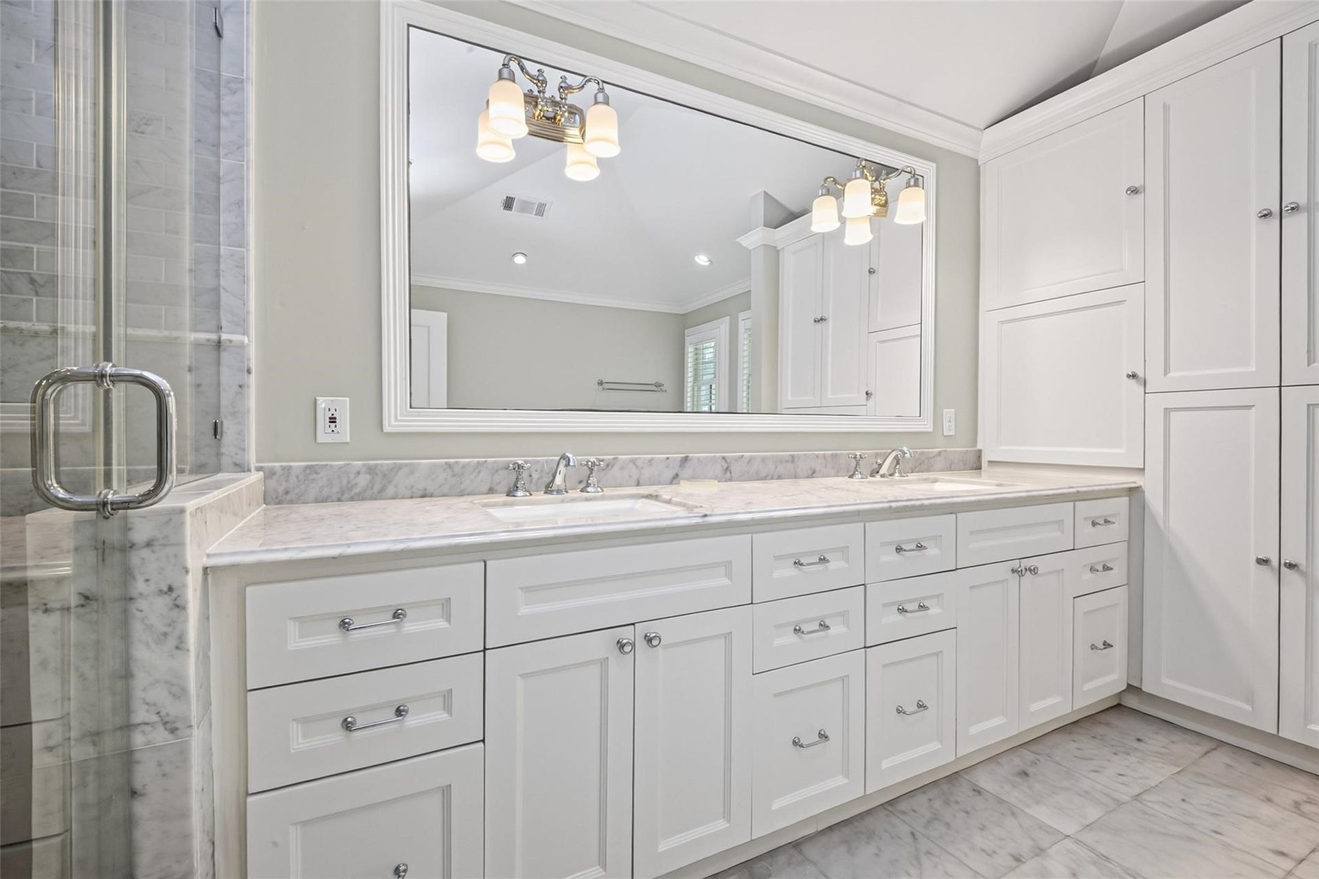 2127 Milford Street, Houston, TX 77098 2127 Milford Street, Houston, TX 77098