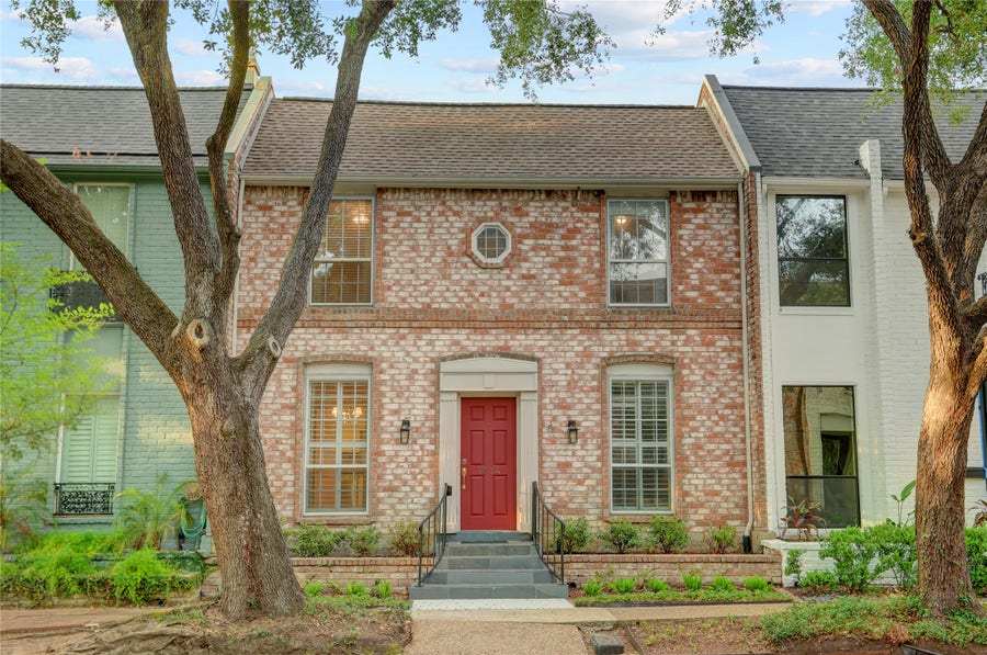 Property photo for 7514 Olympia Drive, Houston, TX
