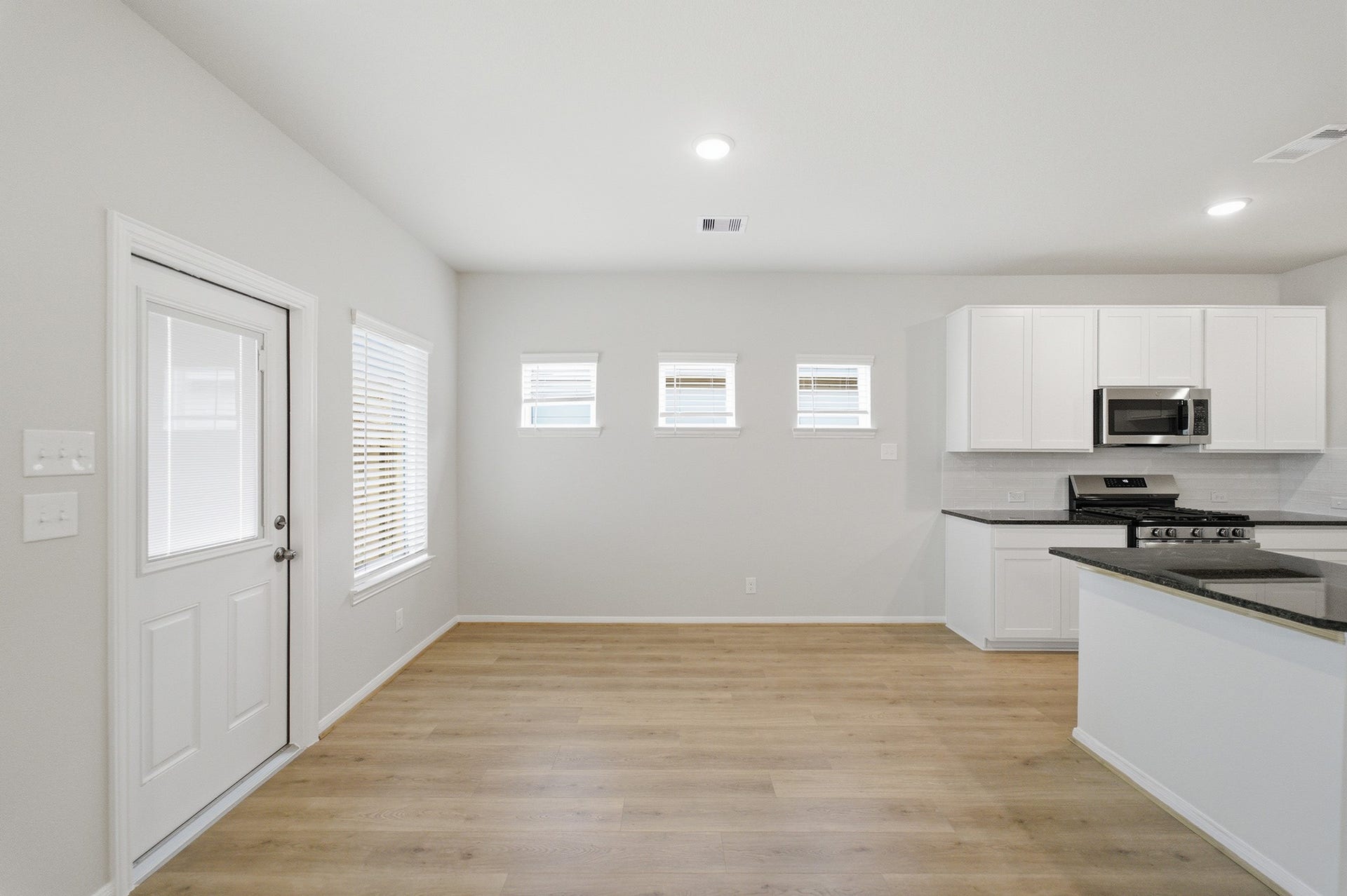 772 Red Mulberry Street, La Marque, TX 77568 772 Red Mulberry Street, La Marque, TX 77568