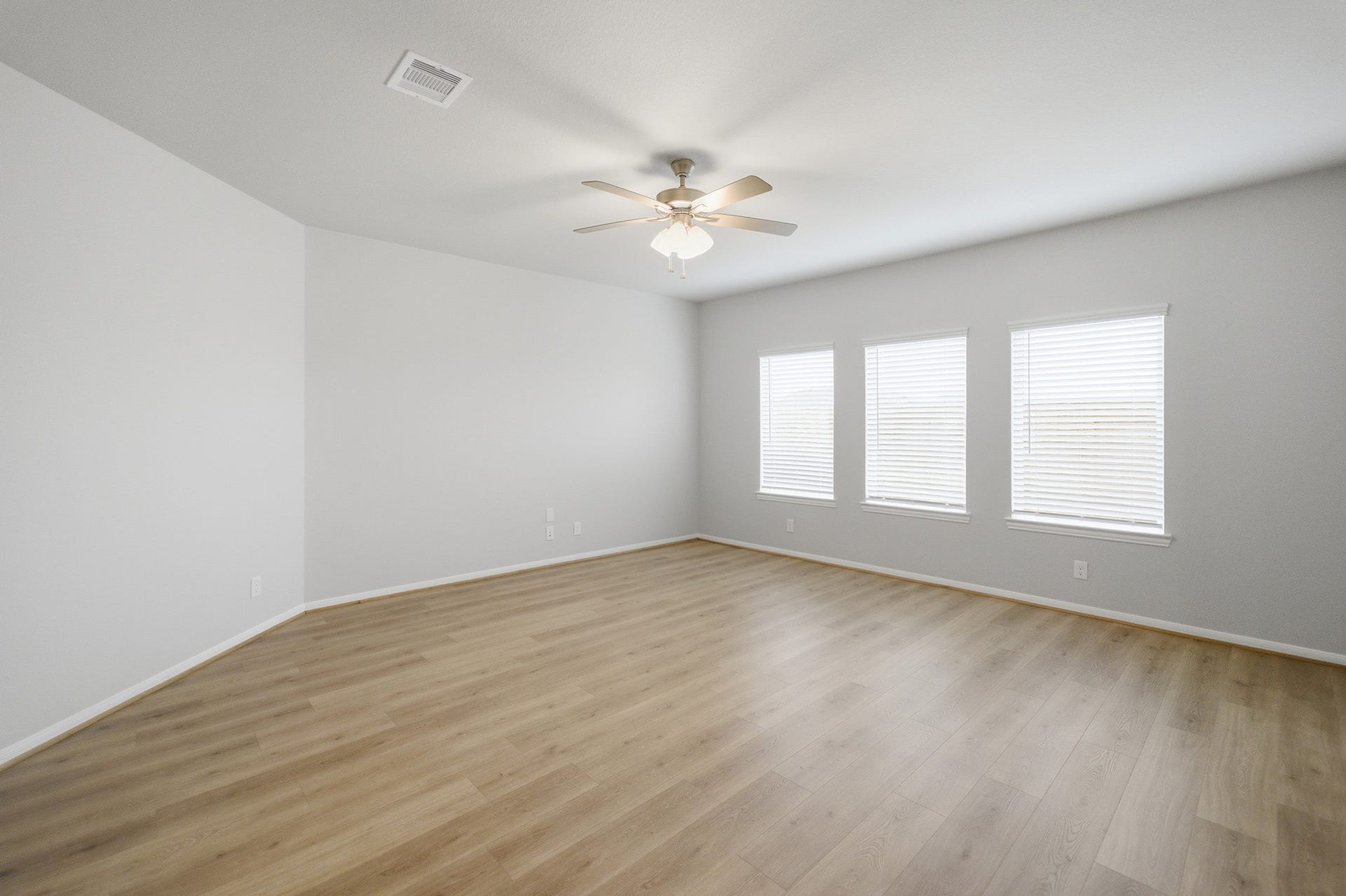 772 Red Mulberry Street, La Marque, TX 77568 772 Red Mulberry Street, La Marque, TX 77568