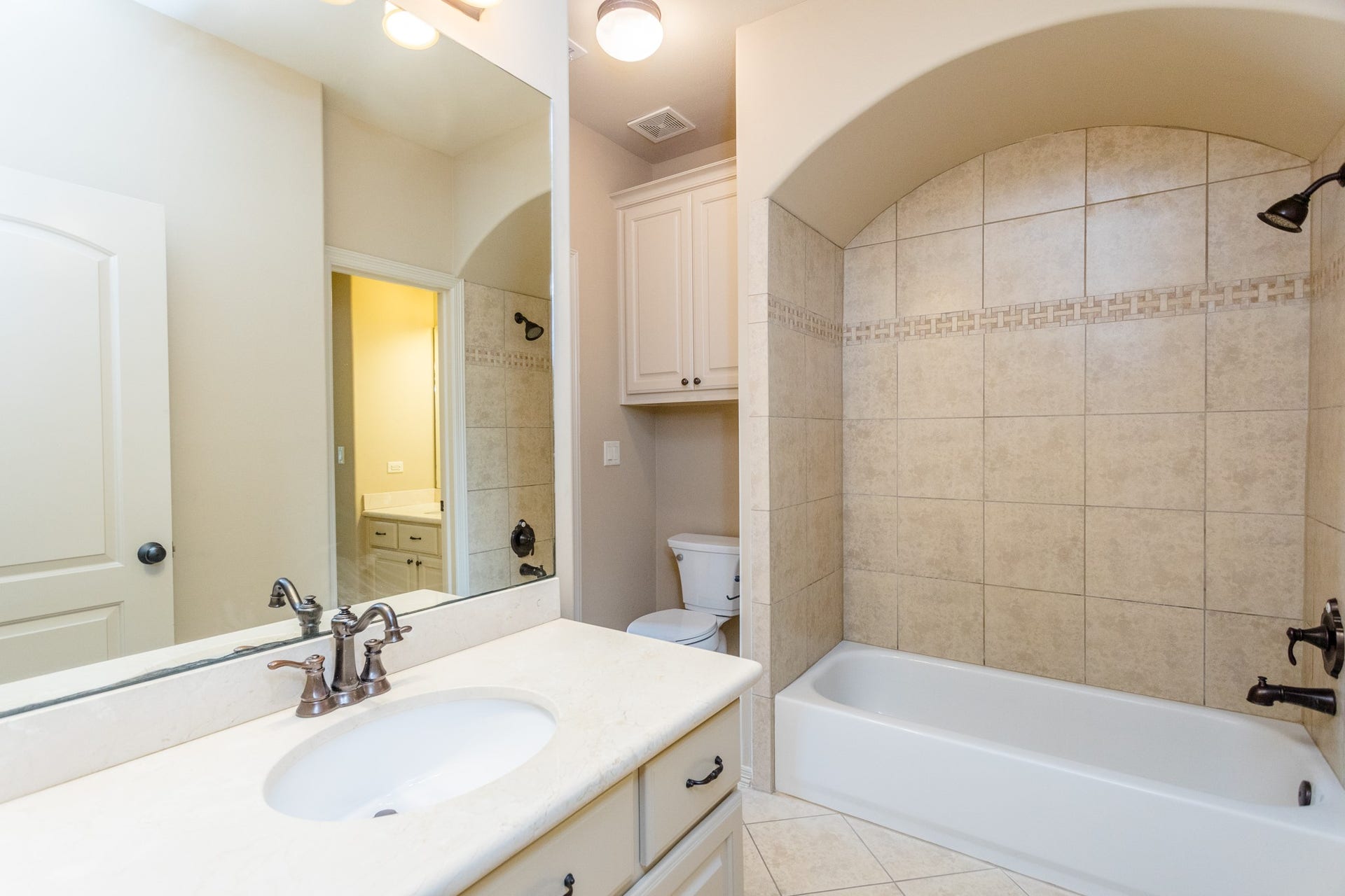 4302 Stonebrook Lane, Missouri City, TX 77459 4302 Stonebrook Lane, Missouri City, TX 77459