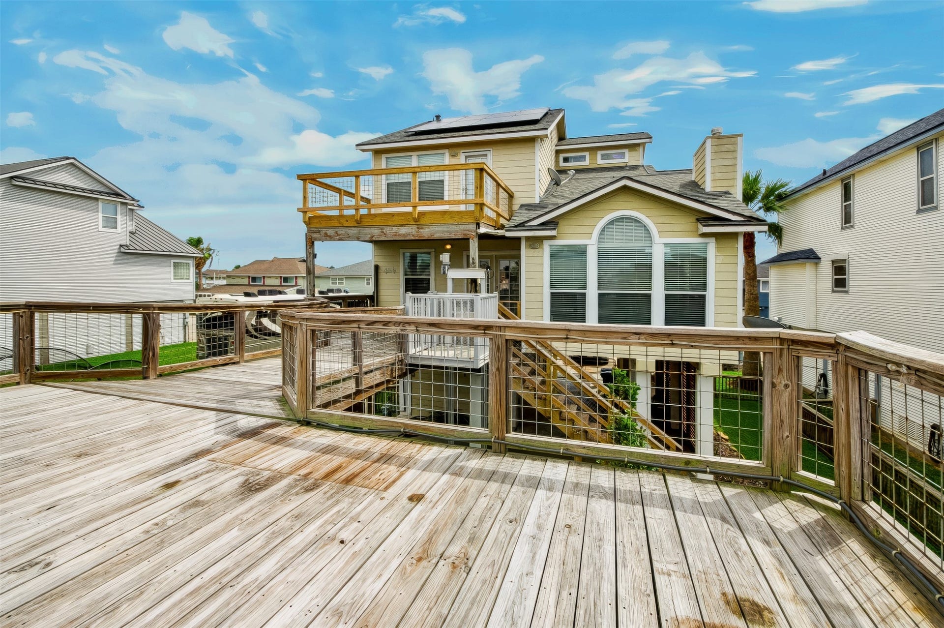 1144 Sailfish Street, Bayou Vista, TX 77563 DECK OVER BOAT HOUSE