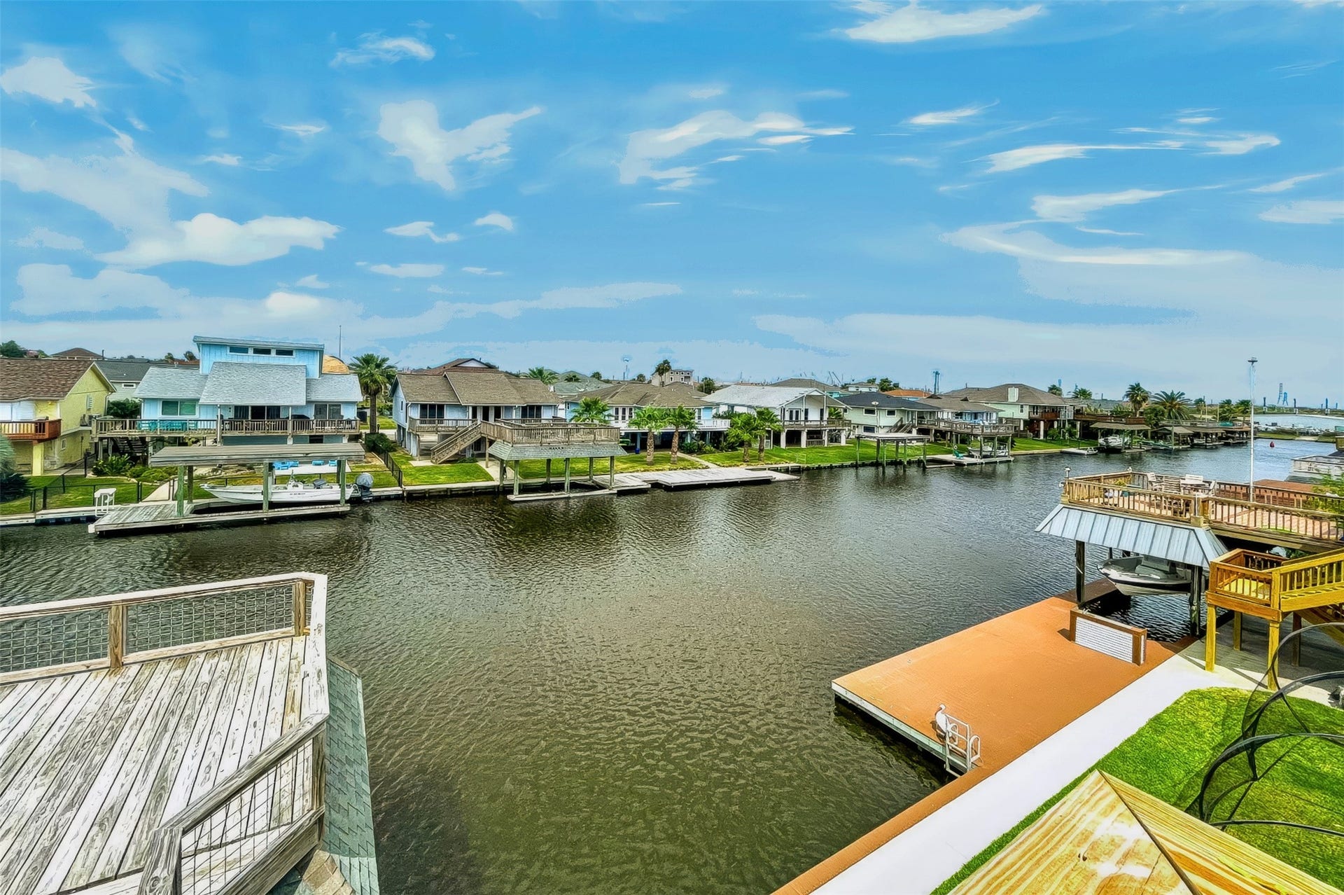 1144 Sailfish Street, Bayou Vista, TX 77563 LIVING IN PARADISE