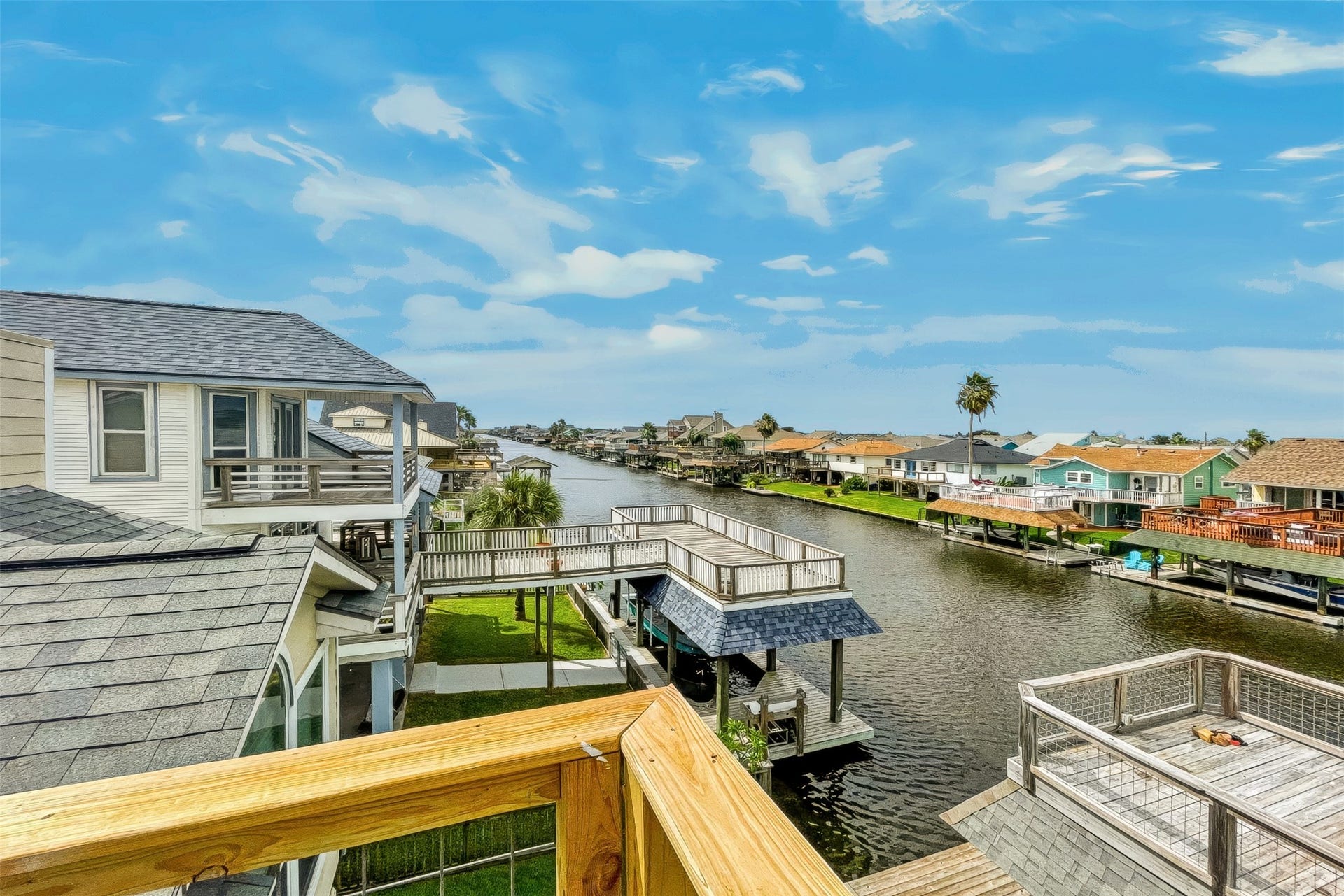 1144 Sailfish Street, Bayou Vista, TX 77563 FANTASTIC VIEW OF WATER