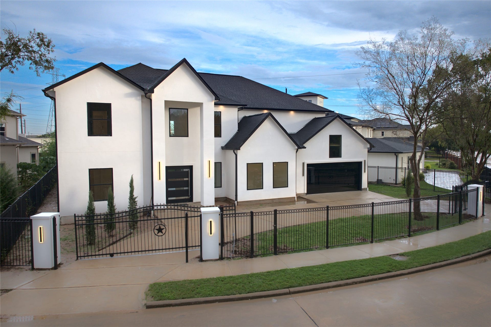 2217 Waterford Village Boulevard, Missouri City, TX 77459 2217 Waterford Village Boulevard, Missouri City, TX 77459