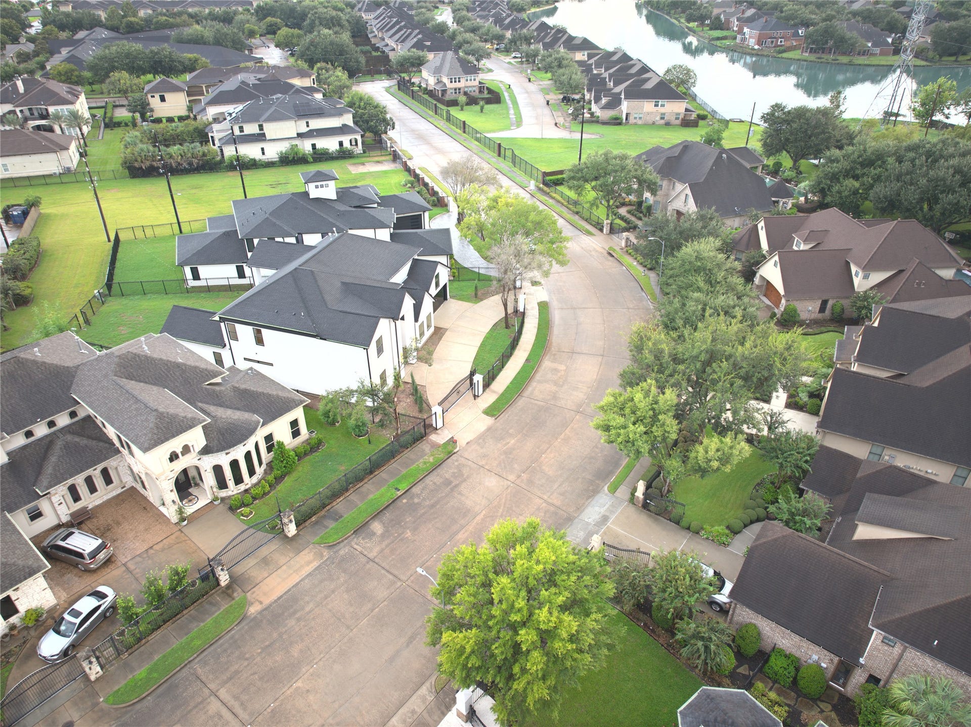 2217 Waterford Village Boulevard, Missouri City, TX 77459 2217 Waterford Village Boulevard, Missouri City, TX 77459