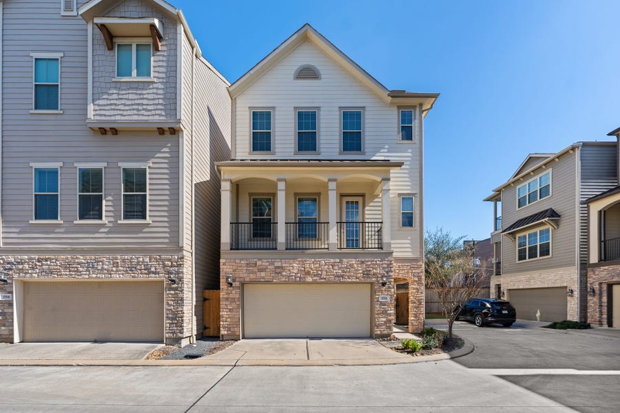 Property photo for 1752 Trinity Bend Drive, Houston, TX
