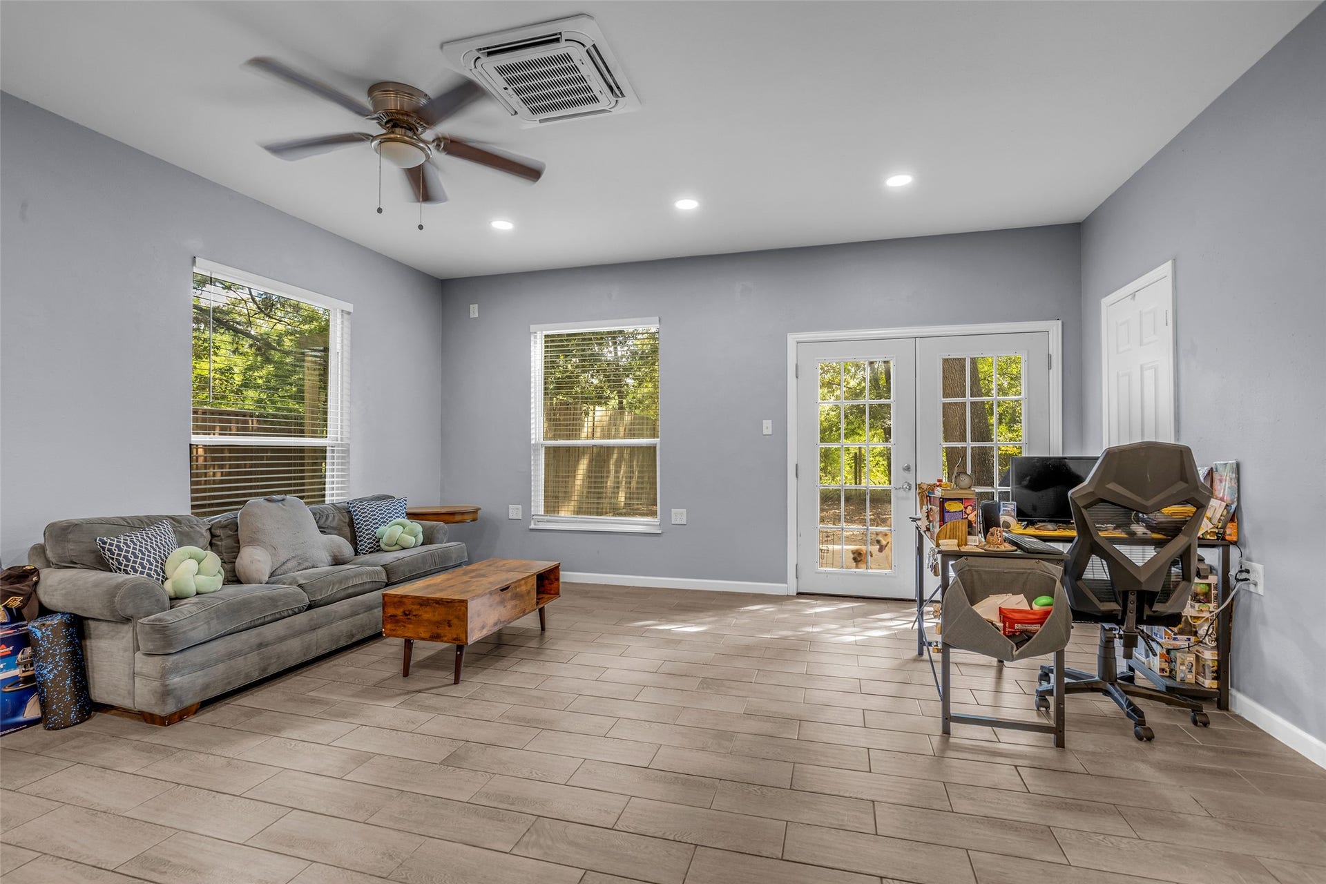 22181 Sandy Lane, Porter, TX 77365 22181 Sandy Lane, Porter, TX 77365