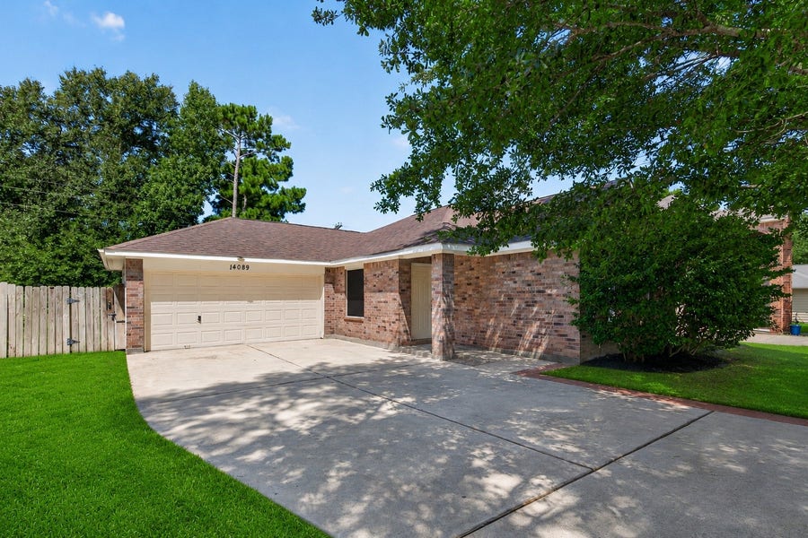 Property photo for 14089 Broken Arrow Drive, Willis, TX