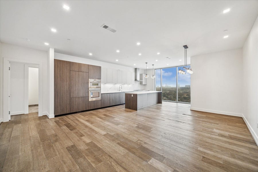Property photo for 1711 Allen Parkway, #1803, Houston, TX