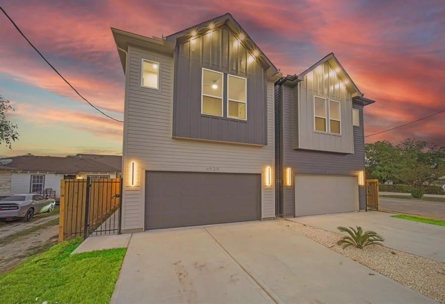 Property photo for 4525 Davenport Street, Houston, TX