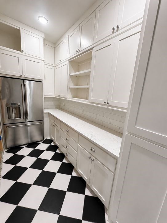 15 Quiet Mead Place, The Woodlands, TX 77375 15 Quiet Mead Place, The Woodlands, TX 77375