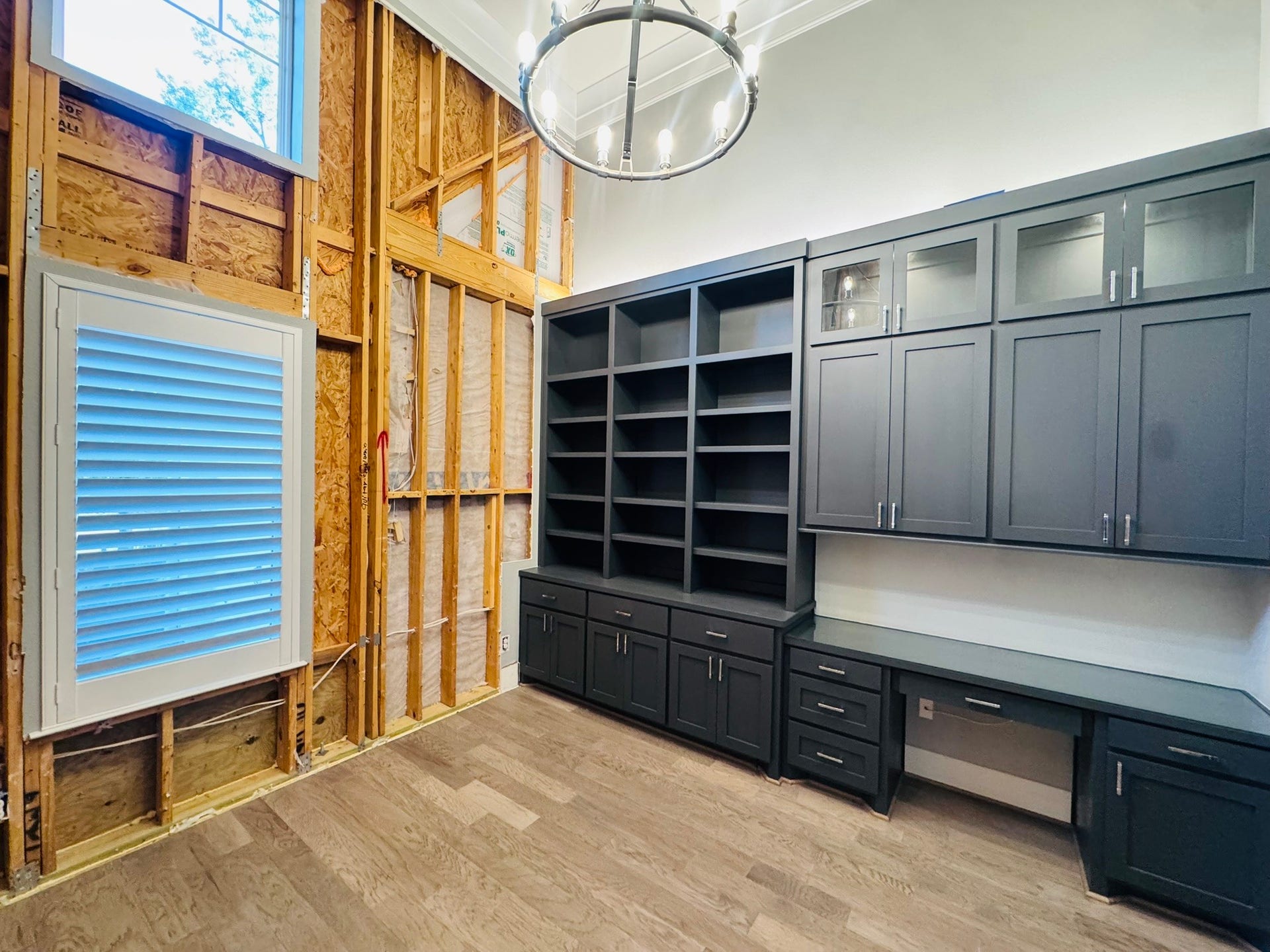 15 Quiet Mead Place, The Woodlands, TX 77375 Office currently..