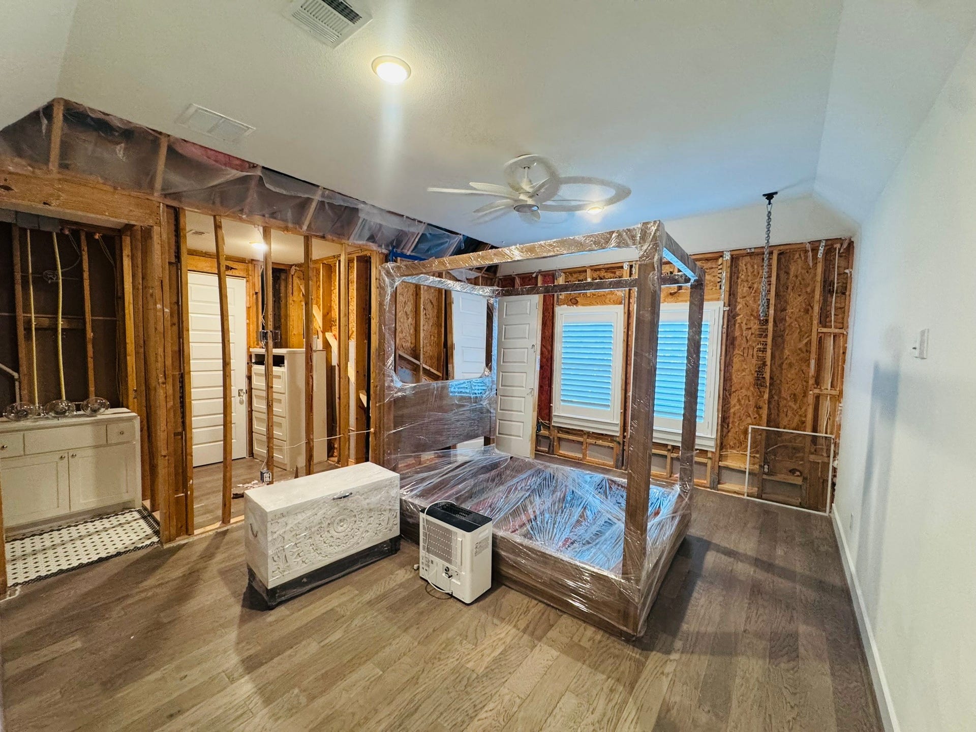 15 Quiet Mead Place, The Woodlands, TX 77375 2nd floor bedroom currently