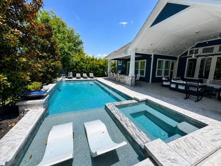 15 Quiet Mead Place, The Woodlands, TX 77375 15 Quiet Mead Place, The Woodlands, TX 77375
