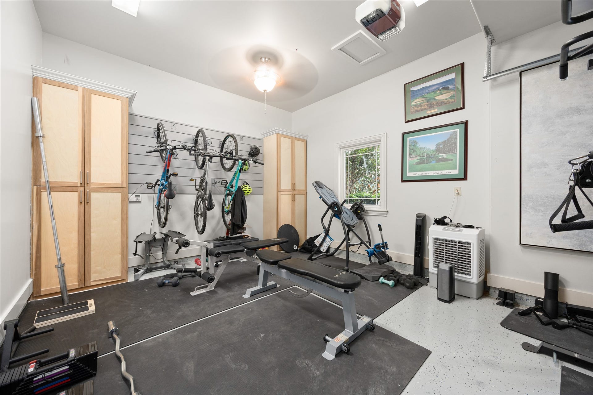 330 E Gaywood Drive, Houston, TX 77079 330 E Gaywood Drive, Houston, TX 77079