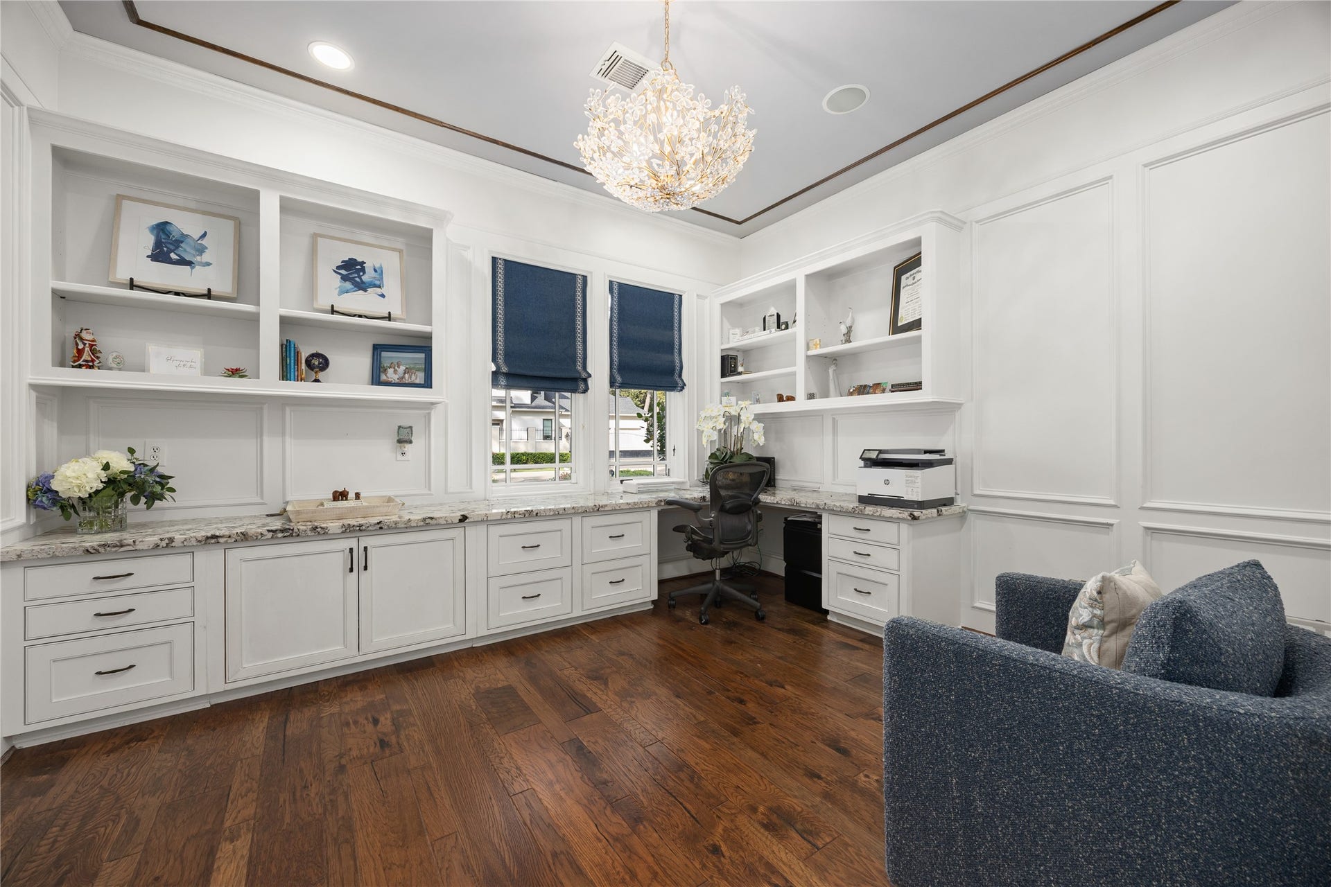 330 E Gaywood Drive, Houston, TX 77079 The first floor office is perfect for work or studying and has granite countertops and lots of storage.