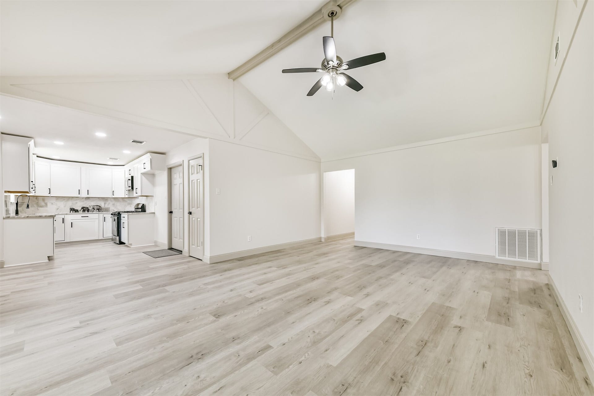 2005 Cheryl Drive, Pearland, TX 77581