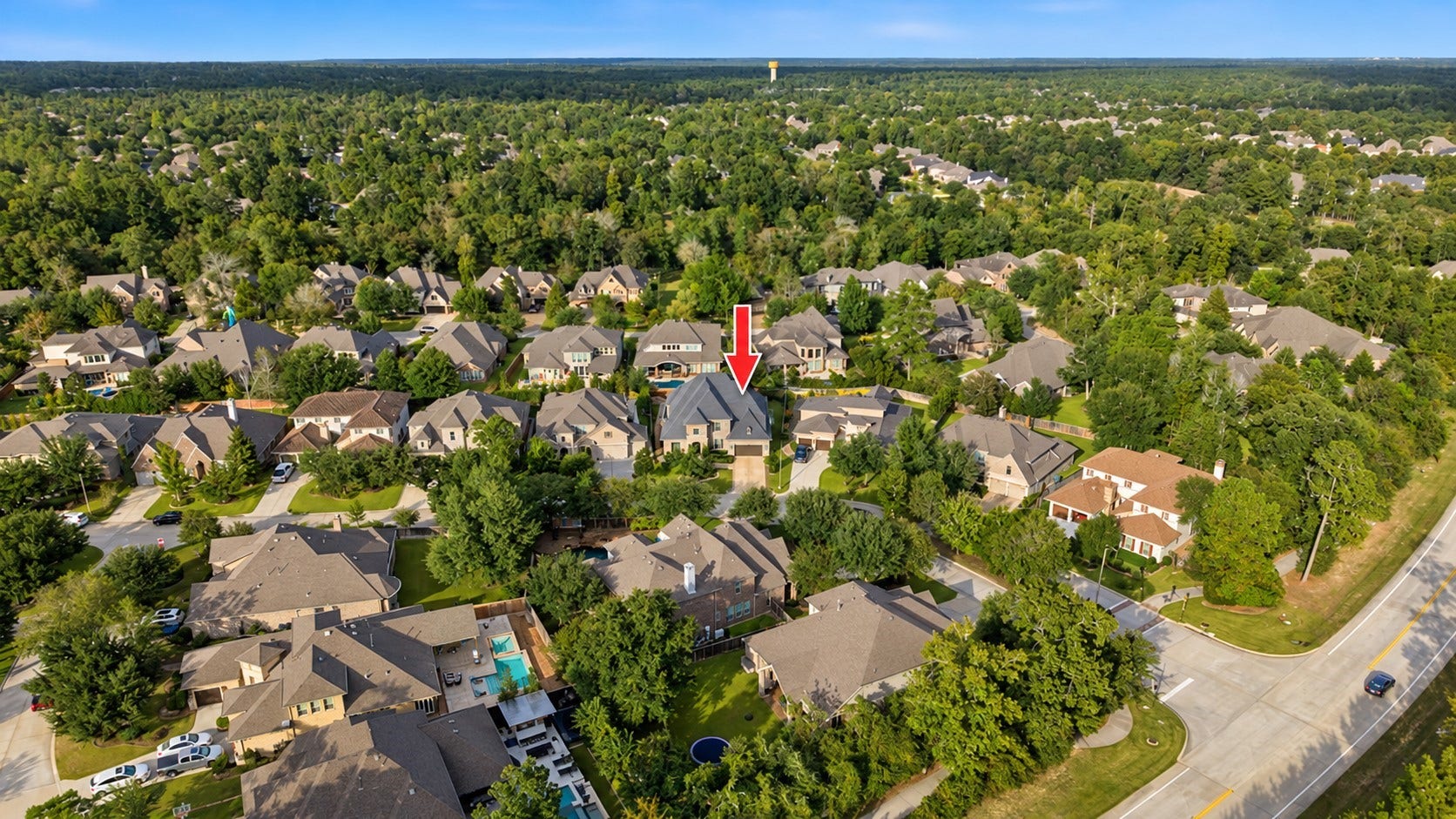 Enjoy a vibrant, golf-cart-friendly community featuring beautiful green spaces, neighborhood parks, recreational amenities, and year-round activities!