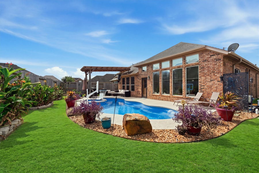 Property photo for 1413 Silver Rings Court, Pearland, TX