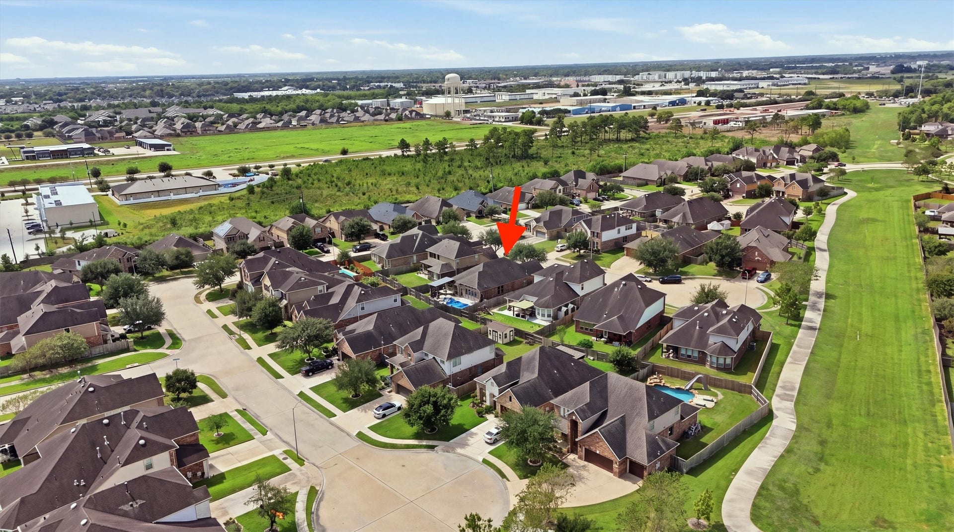 1413 Silver Rings Court, Pearland, TX 77581 Established Pearland neighborhood with convenient access to Pearland Parkway and nearby shopping, dining and everyday conveniences.
