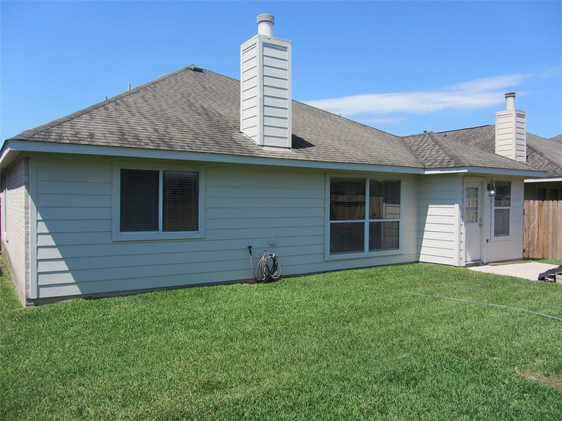 9302 Lakeway View Lane, Humble, TX 77396