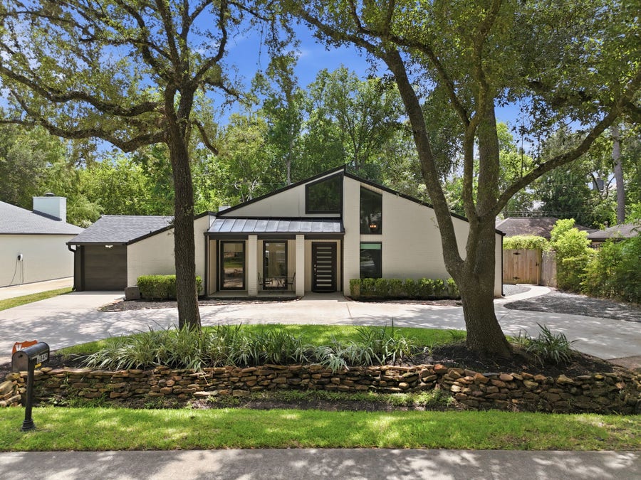 Property photo for 8849 Larston Street, Spring Valley Village, TX