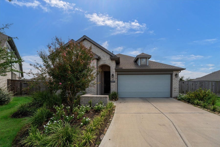 Property photo for 10806 Chrysalis Court, Cypress, TX