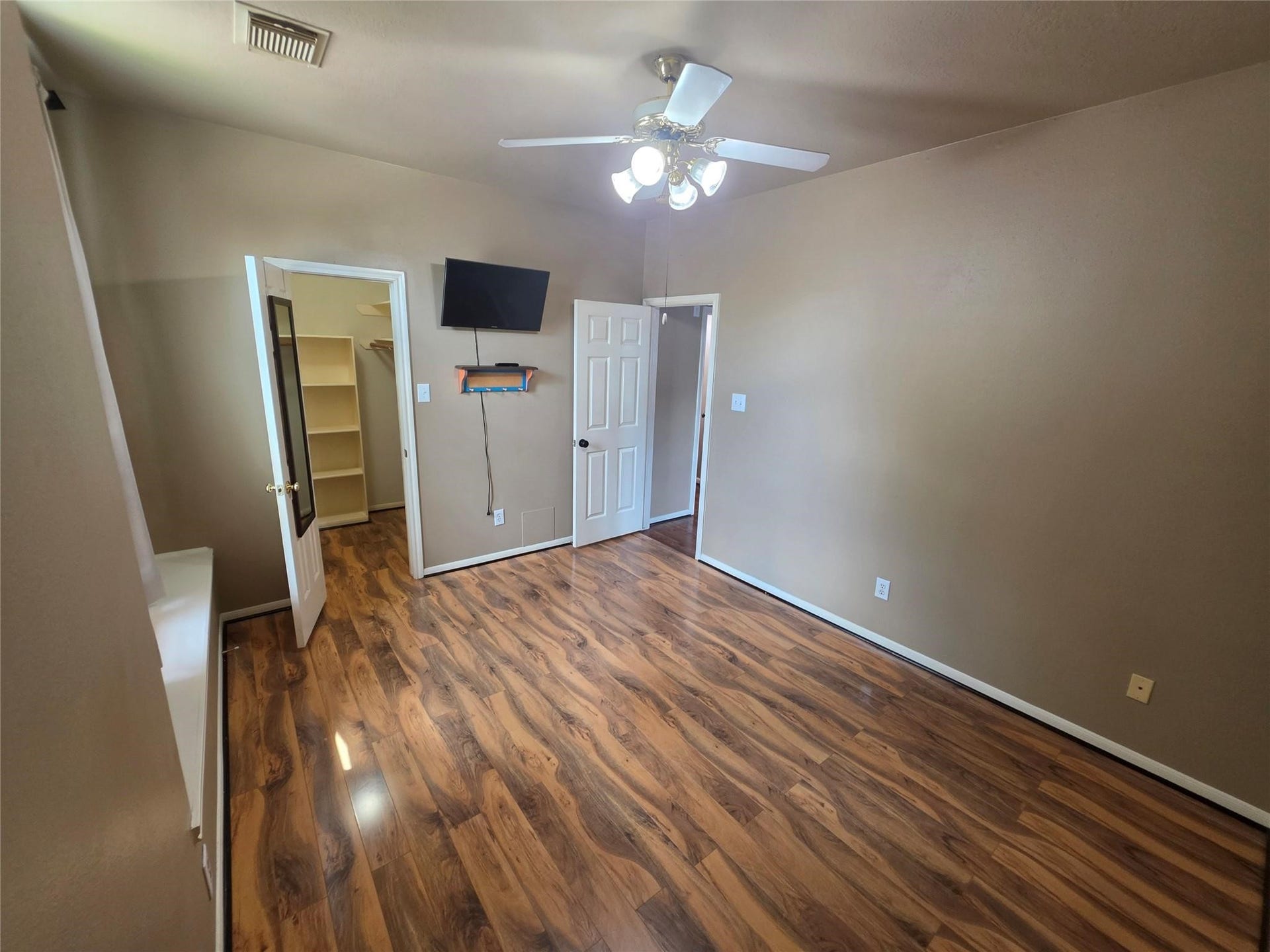 1138 Sussex Trail, Pearland, TX 77584 1138 Sussex Trail, Pearland, TX 77584