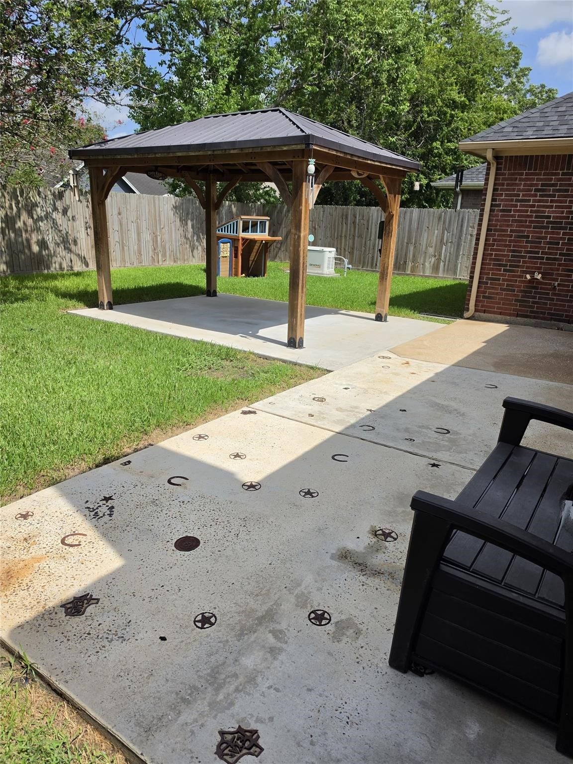 1138 Sussex Trail, Pearland, TX 77584 1138 Sussex Trail, Pearland, TX 77584