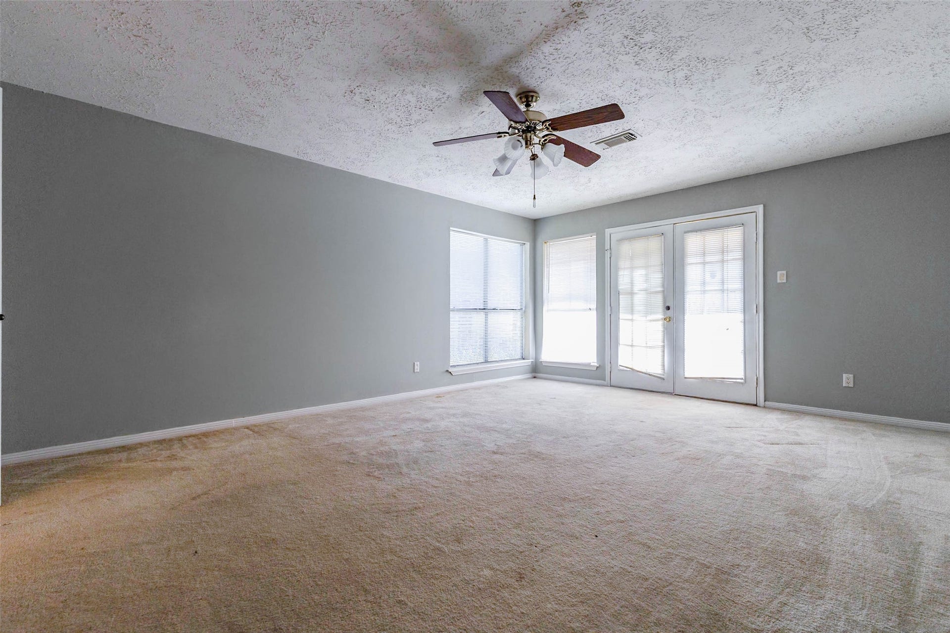 3102 Ashford Bend Drive, Houston, TX 77082 3102 Ashford Bend Drive, Houston, TX 77082